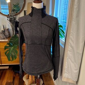 NWOT HTF Lululemon Half Zip